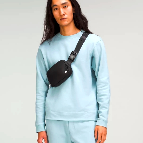 lululemon athletica Handbags - Lululemon everywhere bag